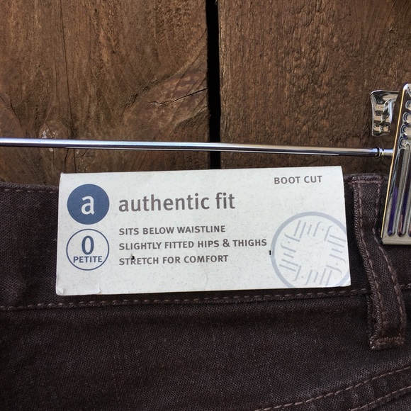 J Jill | NWT Size 0 Petite Bootcut Brown Jeans - Picture 5 of 9